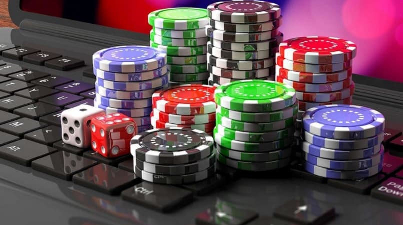 Đánh bài live casino thu lợi nhuận siêu lớn